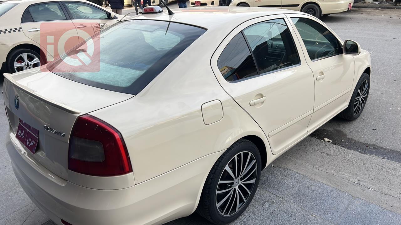 سکۆدا ئۆکتاڤیا